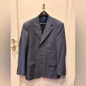 Classic Men's Navy Blue Blazer